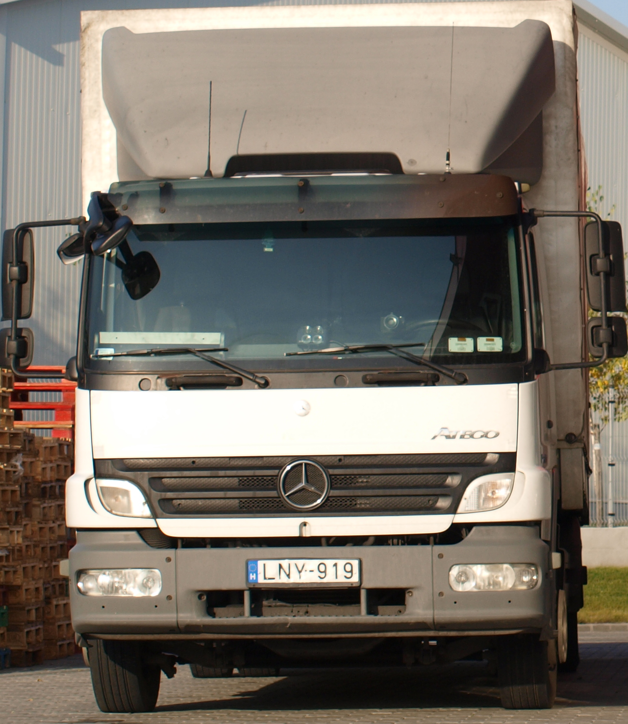 Mercedes Atego